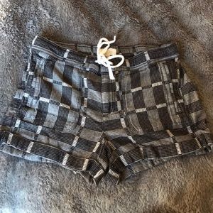 Lou & Grey plaid short